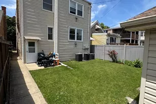 4941 N Menard Ave, Chicago, IL 60630 - Photo 8