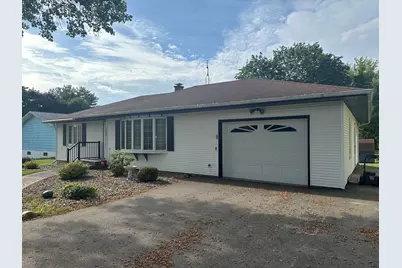 1723 E Lawn, Savanna, IL 61074 - Photo 2