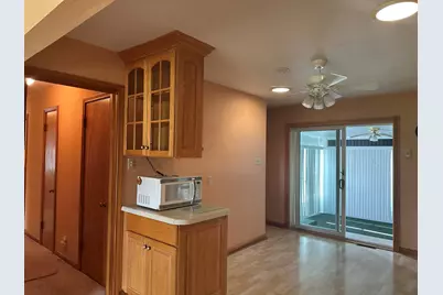 1723 E Lawn, Savanna, IL 61074 - Photo 6