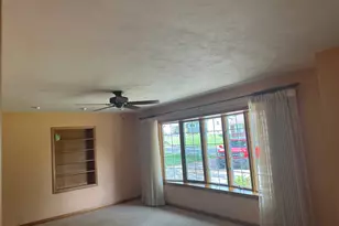 1723 E Lawn, Savanna, IL 61074 - Photo 8