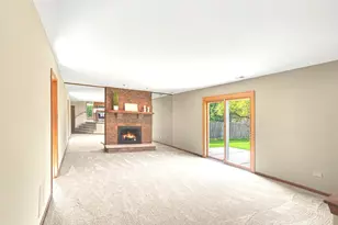 9220 Frances Ln, Orland Park, IL 60462 - Photo 14