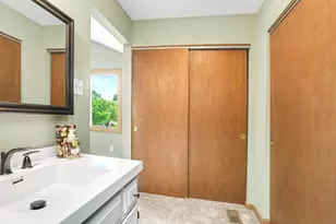 9220 Frances Ln, Orland Park, IL 60462 - Photo 20