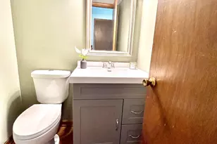 9220 Frances Ln, Orland Park, IL 60462 - Photo 16