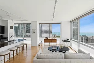 8 E Randolph St, Chicago, IL 60601 - Photo 4