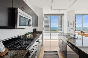 8 E Randolph St, Chicago, IL 60601 - Photo 6