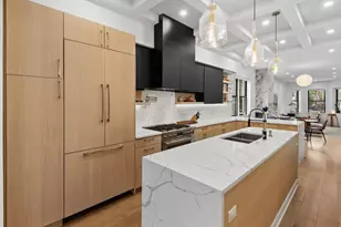 2147 W Thomas St, Chicago, IL 60622 - Photo 6