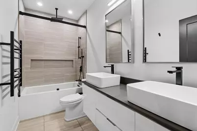 2147 W Thomas Street, Chicago, IL 60622 - Photo 16