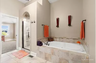 385 Andover Dr, Oswego, IL 60543 - Photo 20