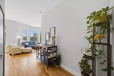 3175 N Lincoln Avenue #302, Chicago, IL 60657 - Photo 10