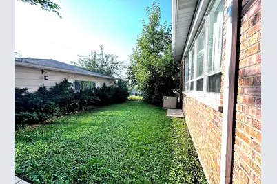 814 Norfolk Avenue, Westchester, IL 60154 - Photo 24