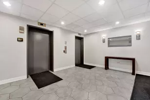 680 N Green St, Chicago, IL 60642 - Photo 2
