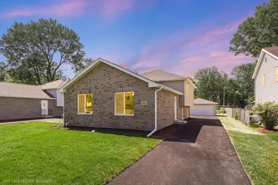 1411 W 172nd Street, East Hazel Crest, IL 60429 - Photo 1