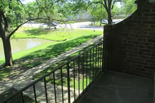 744 N Briar Hill Ln, Addison, IL 60101 - Photo 12