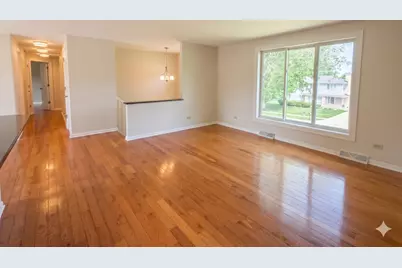 10809 N Church Street, Huntley, IL 60142 - Photo 4