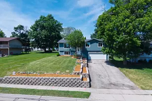10809 N Church St, Huntley, IL 60142 - Photo 34