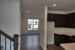 1039 Atterberg Rd, South Elgin, IL 60177 - Photo 14