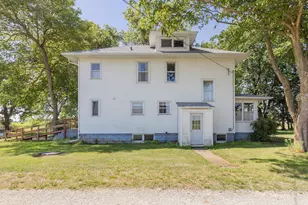 29058 E 2700th St, Prophetstown, IL 61277 - Photo 2