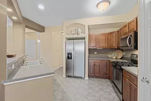 1461 Remington Ln, Round Lake, IL 60073 - Photo 6