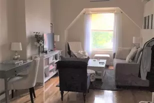 2337 N Bosworth Ave, Chicago, IL 60614 - Photo 2