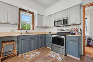 422 N 2nd St, Cissna Park, IL 60924 - Photo 12