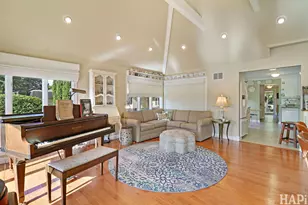 716 S Riverside Dr, McHenry, IL 60050 - Photo 16