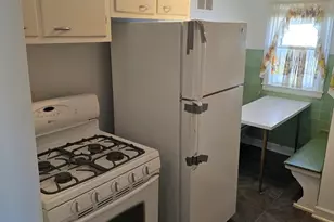 627 N 11th St, Dekalb, IL 60115 - Photo 20