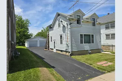 627 N. 11th Street, Dekalb, IL 60115 - Photo 1