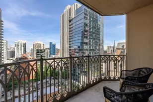 21 E Huron St, Chicago, IL 60611 - Photo 22