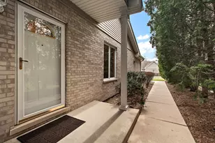 16733 Summercrest Ave, Orland Park, IL 60467 - Photo 4