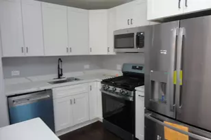 2305 Elisha Ave, Zion, IL 60099 - Photo 14
