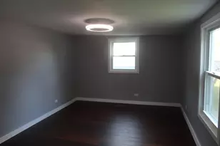 2305 Elisha Ave, Zion, IL 60099 - Photo 6