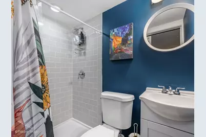 4421 N Troy Street, Chicago, IL 60625 - Photo 16