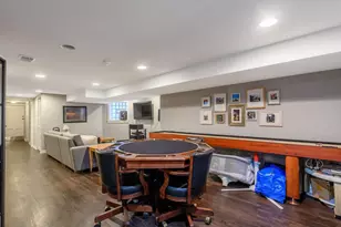 4421 N Troy St, Chicago, IL 60625 - Photo 14