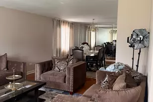 6716 W 89th Pl, Oak Lawn, IL 60453 - Photo 10