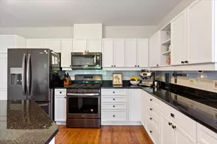 4232 N Harding Ave, Chicago, IL 60618 - Photo 8