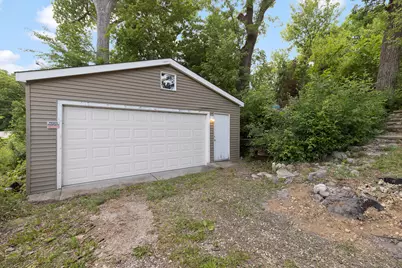 8717 Gardner Road, Fox River Grove, IL 60021 - Photo 4