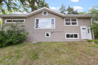 8717 Gardner Road, Fox River Grove, IL 60021 - Photo 2