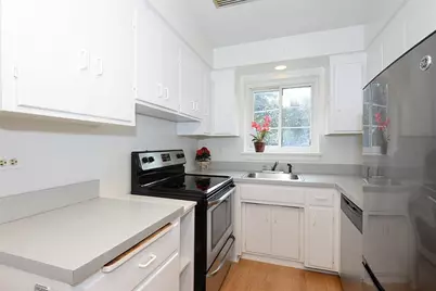 1402 Hinman Avenue #2E, Evanston, IL 60201 - Photo 4