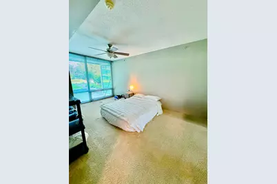 9655 Woods Drive #407, Skokie, IL 60077 - Photo 10