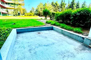 9655 Woods Dr, Skokie, IL 60077 - Photo 18