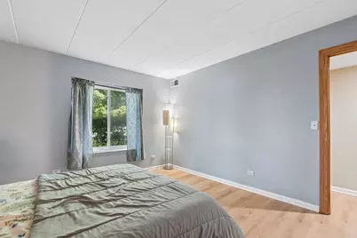 5S040 Pebblewood Lane #E105, Naperville, IL 60563 - Photo 16
