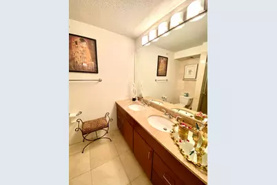 9725 Woods Drive #1203, Skokie, IL 60077 - Photo 14