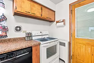 3761 215th St, Matteson, IL 60443 - Photo 8