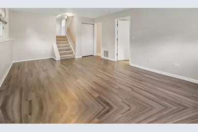 1913 Burr Oak Lane, Lindenhurst, IL 60046 - Photo 16