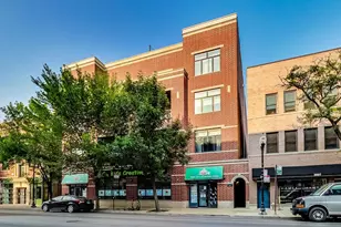 3811 N Lincoln Ave, Chicago, IL 60613 - Photo 1