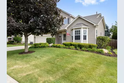 4716 Oregon Trail, McHenry, IL 60050 - Photo 2