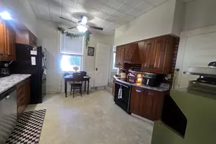 230 Fort Edwards Dr, Warsaw, IL 62379 - Photo 2