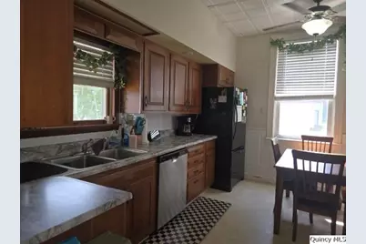 230 Ft. Edwards Drive, Warsaw, IL 62379 - Photo 10