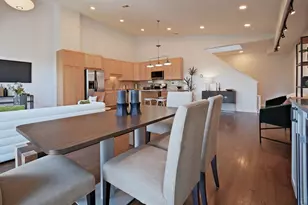 2524 N Willetts Ct, Chicago, IL 60647 - Photo 10