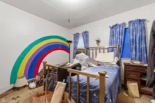 2019 W Chase Ave, Chicago, IL 60645 - Photo 10